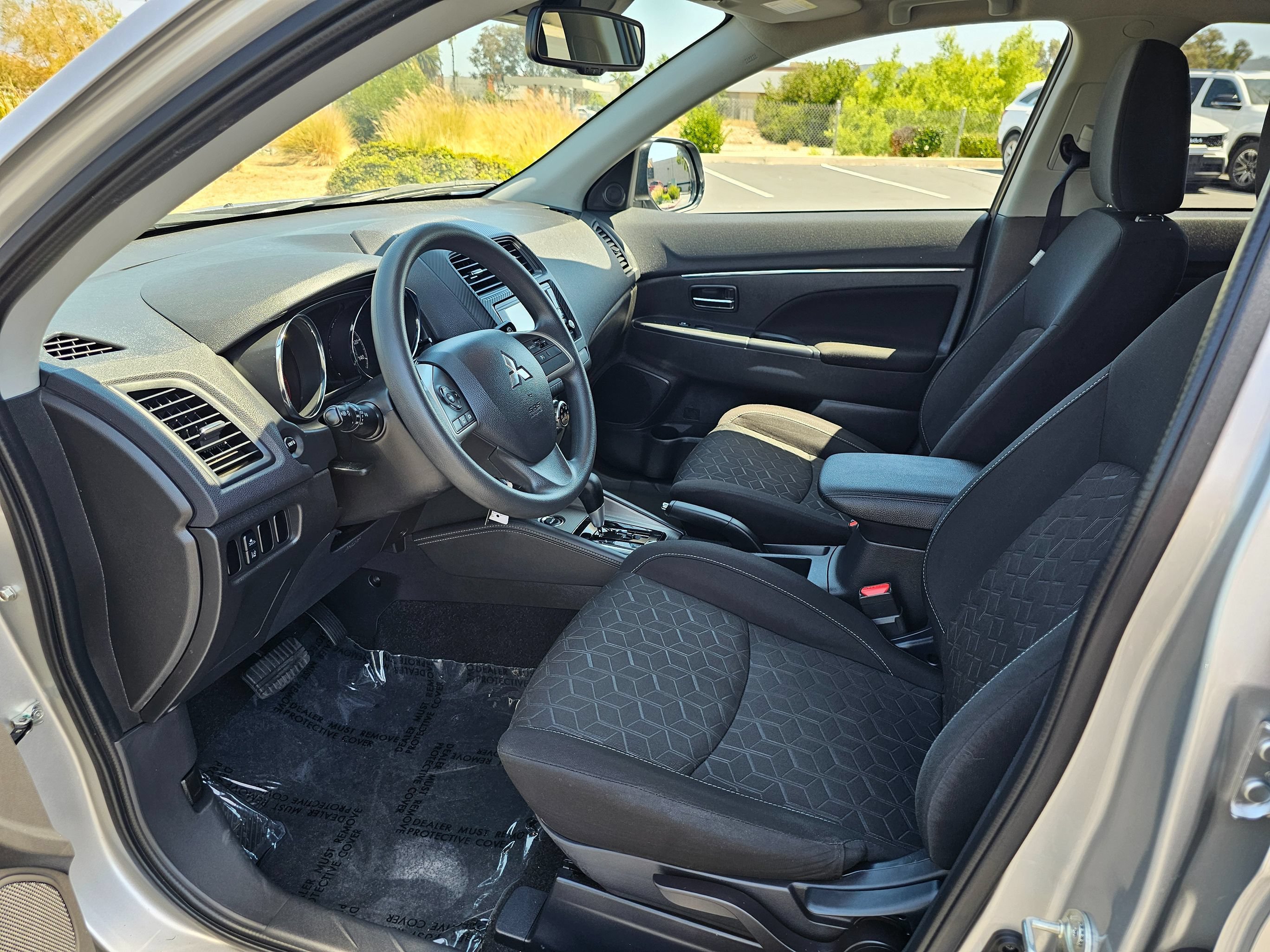 Used 2024 Mitsubishi Outlander Sport ES AWD/4WD image 16