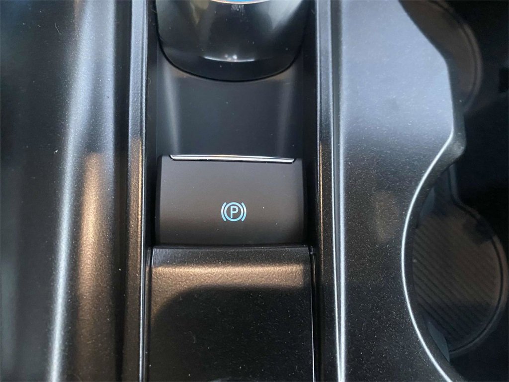 New 2025 Ford Explorer Active image 27