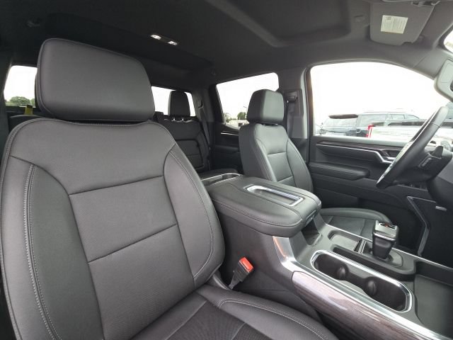 Used 2022 Chevrolet Silverado 1500 LTZ w/ LTZ Convenience Package II AWD/4WD image 21