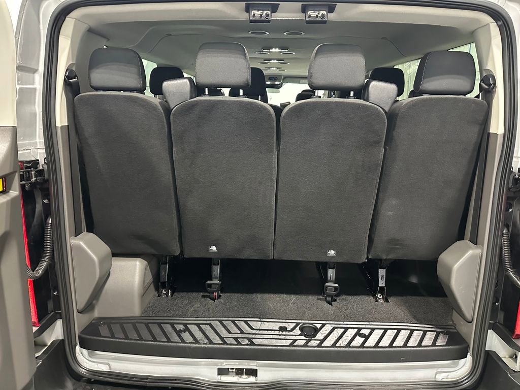 Used 2023 Ford Transit 350 XL image 28