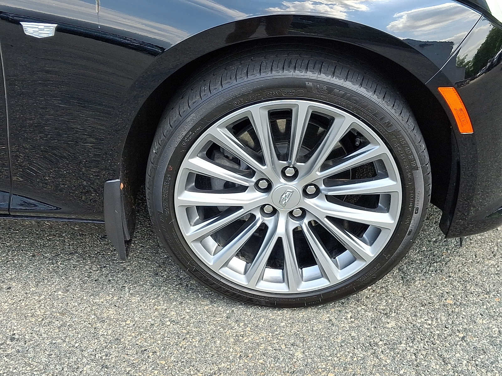 Used 2023 Cadillac CT5 Luxury AWD/4WD image 9