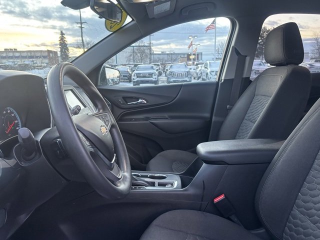 Used 2018 Chevrolet Equinox LT image 12