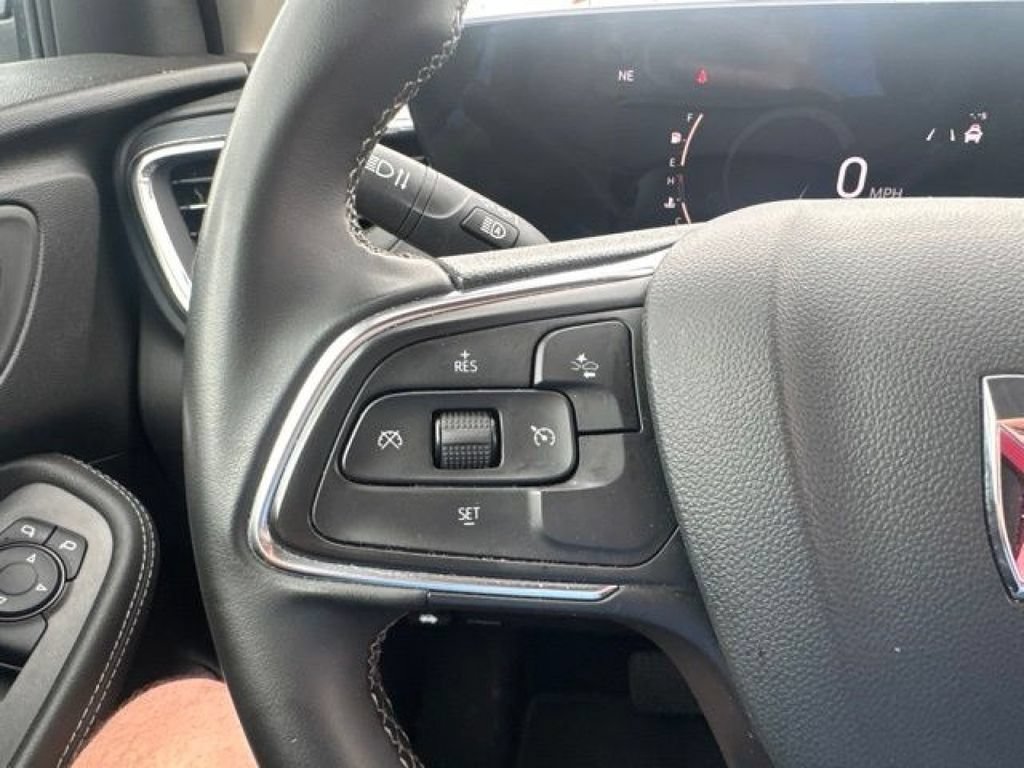 Used 2025 Buick Encore GX Preferred FWD image 23