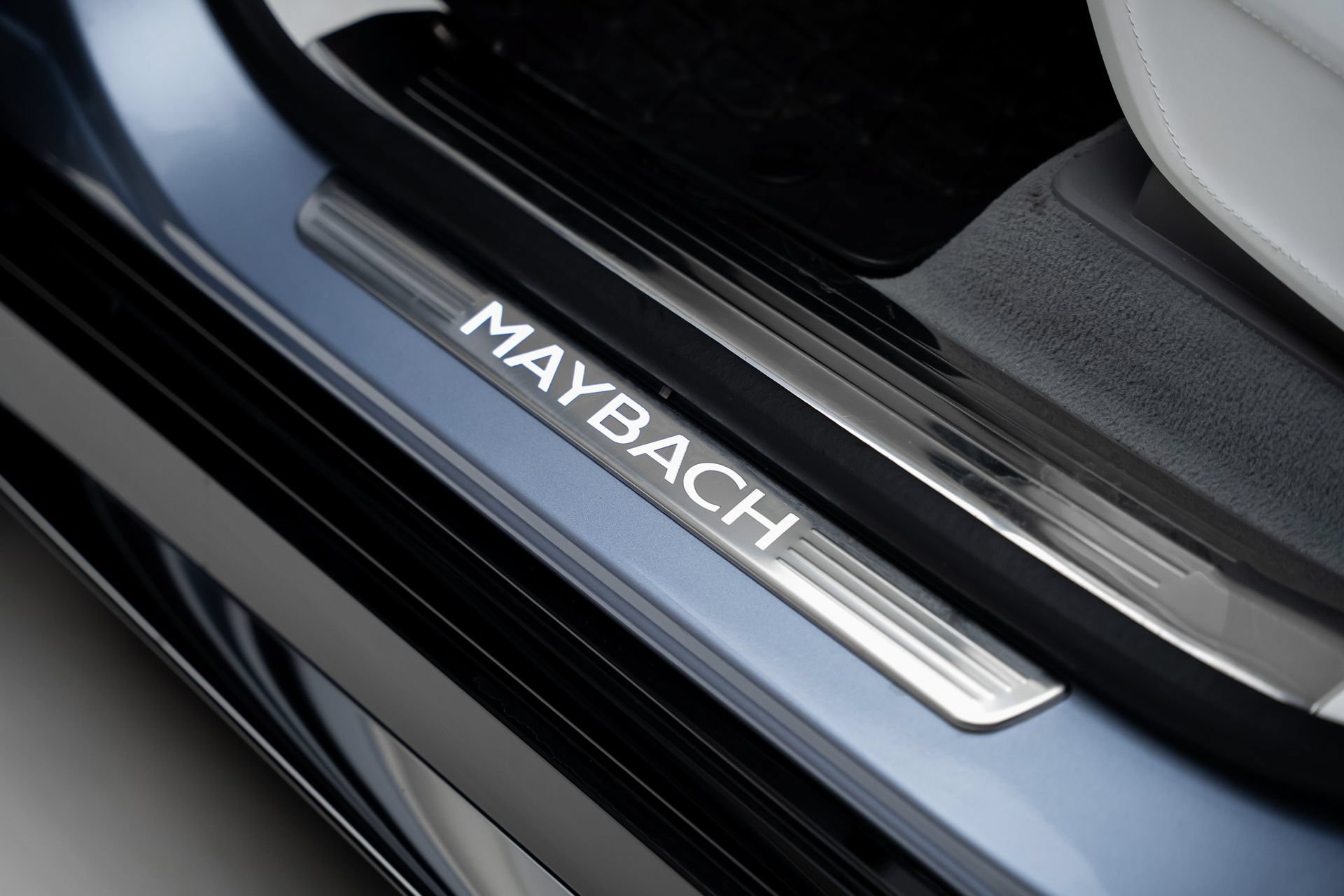 Used 2025 Mercedes-Benz Maybach GLS 600 4MATIC image 62