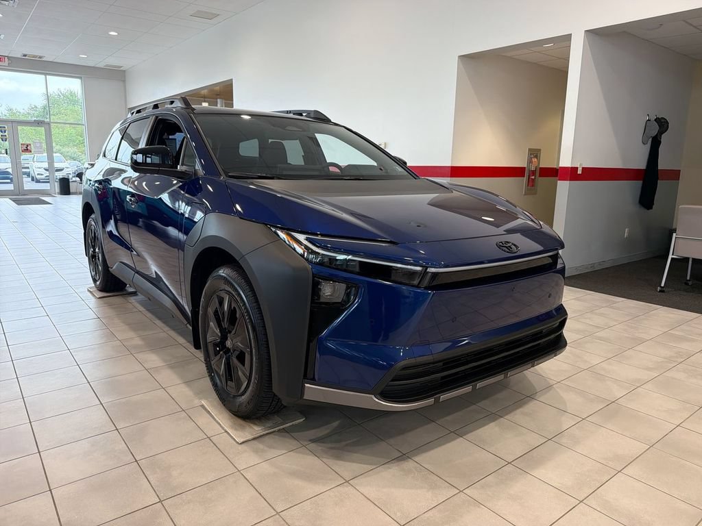 New 2026 Toyota bZ Woodland AWD/4WD video 1