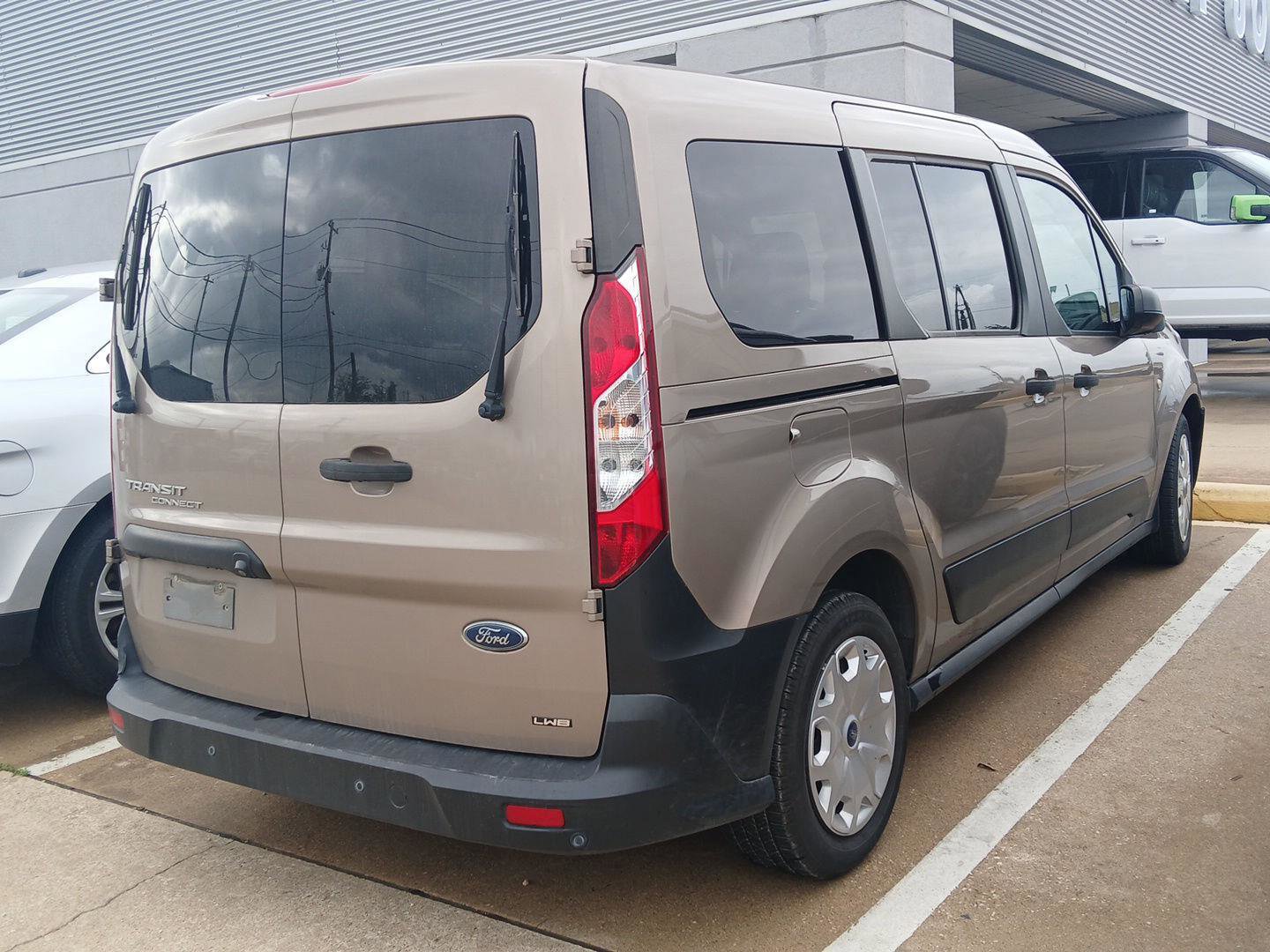 Used 2021 Ford Transit Connect XL FWD image 7