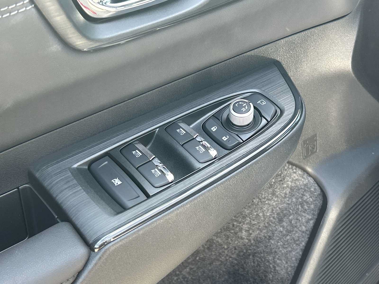 New 2026 Subaru Outback Touring XT AWD/4WD image 12