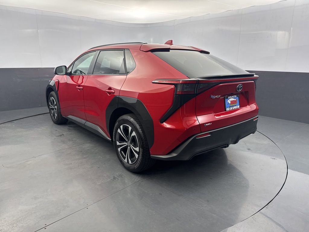 Used 2024 Toyota bZ4X XLE image 5