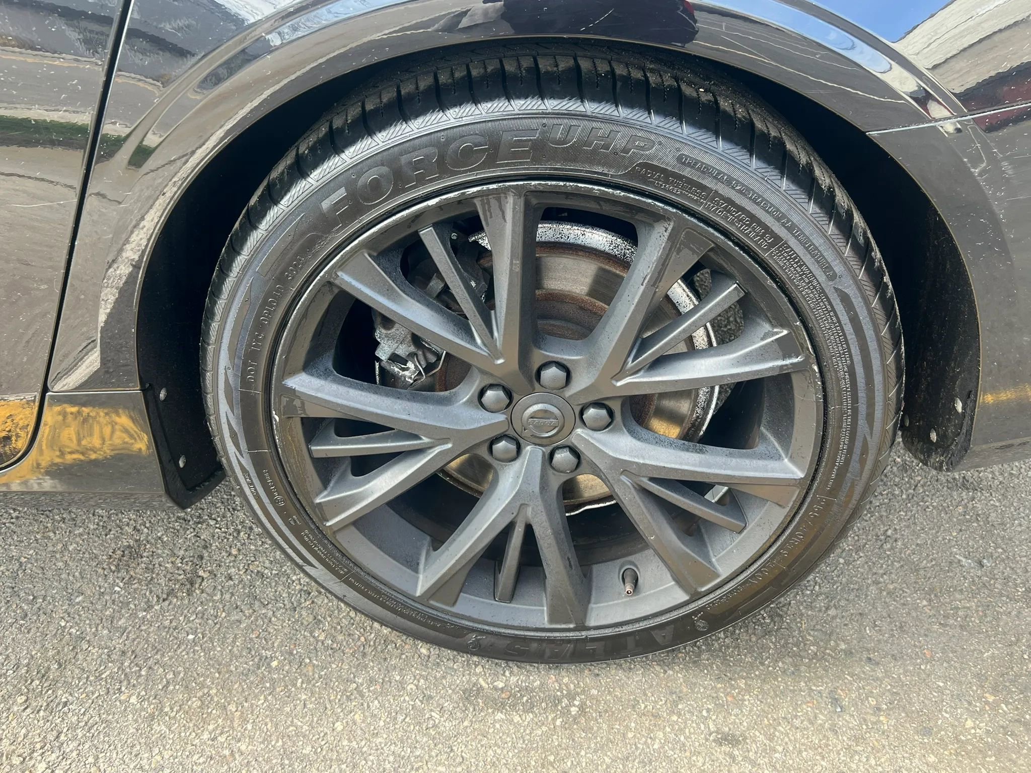 Used 2017 Volvo S90 T6 Momentum w/ Vision Package image 10