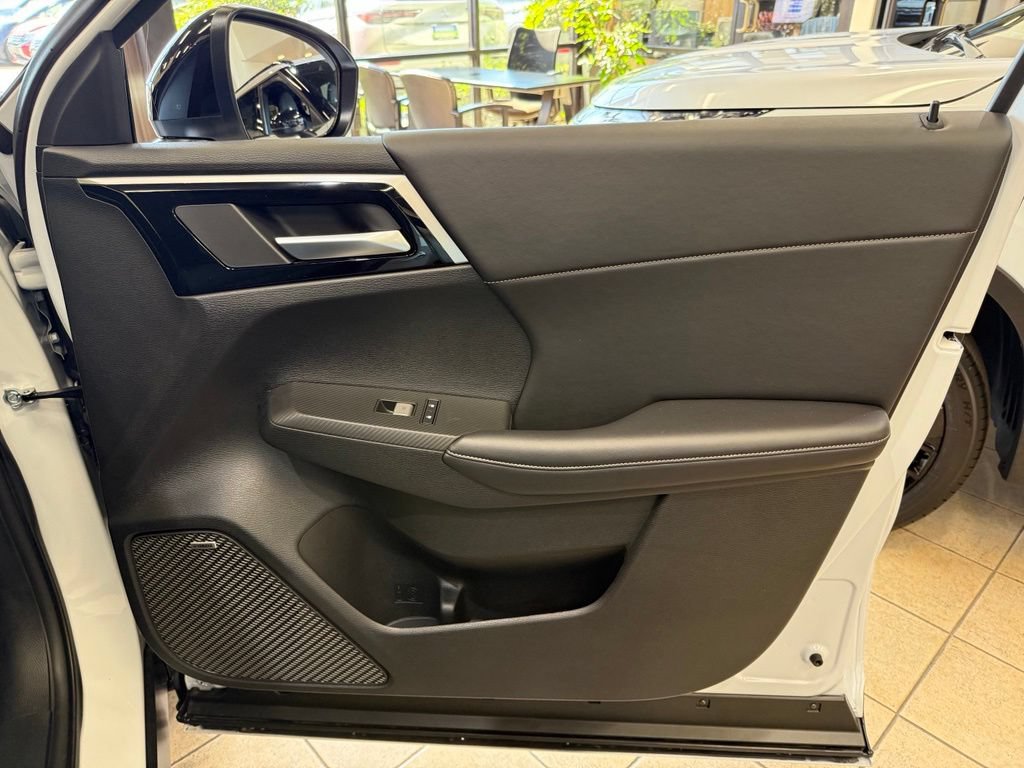 New 2026 Mitsubishi Outlander AWD image 10