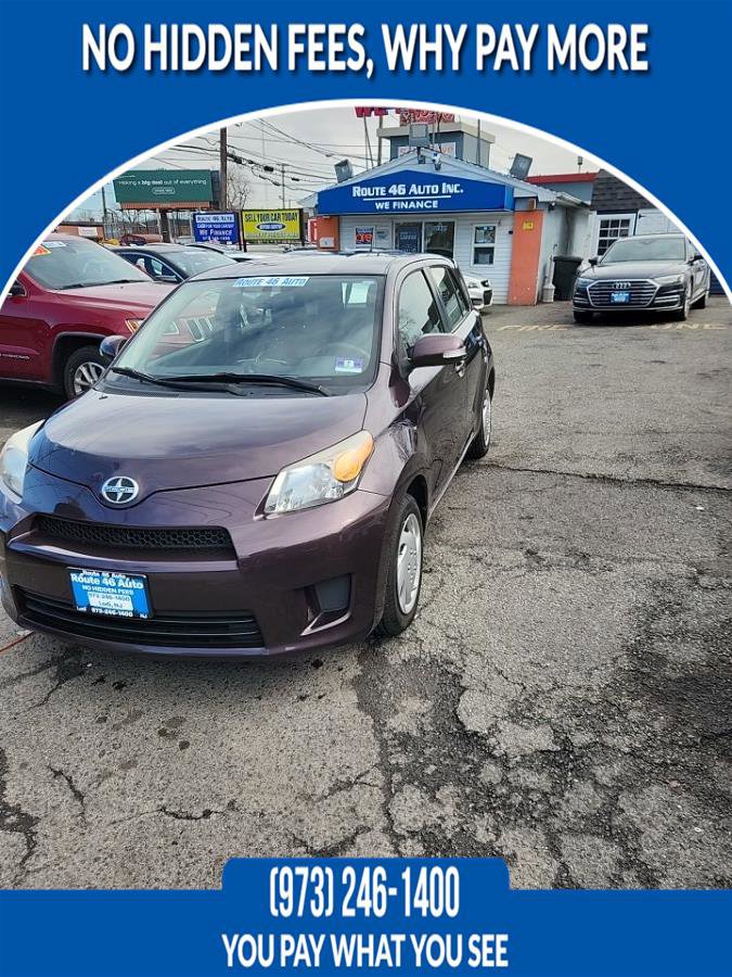 Used 2013 Scion xD image 1