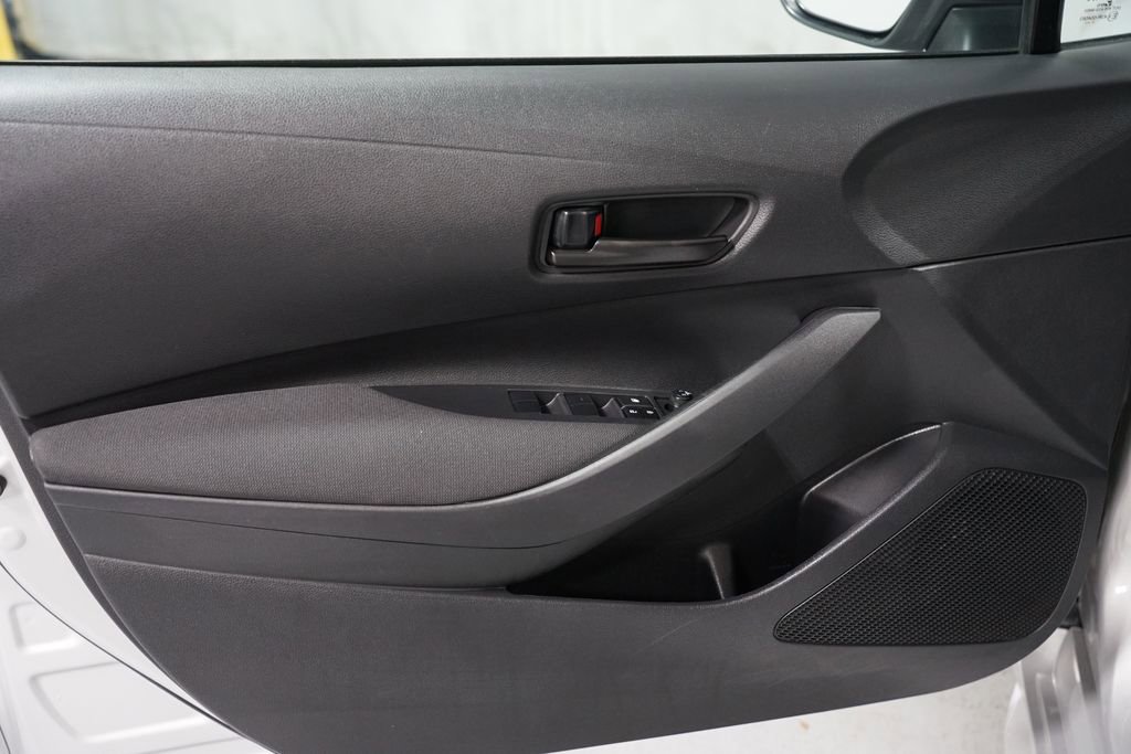 Certified 2024 Toyota Corolla LE image 27