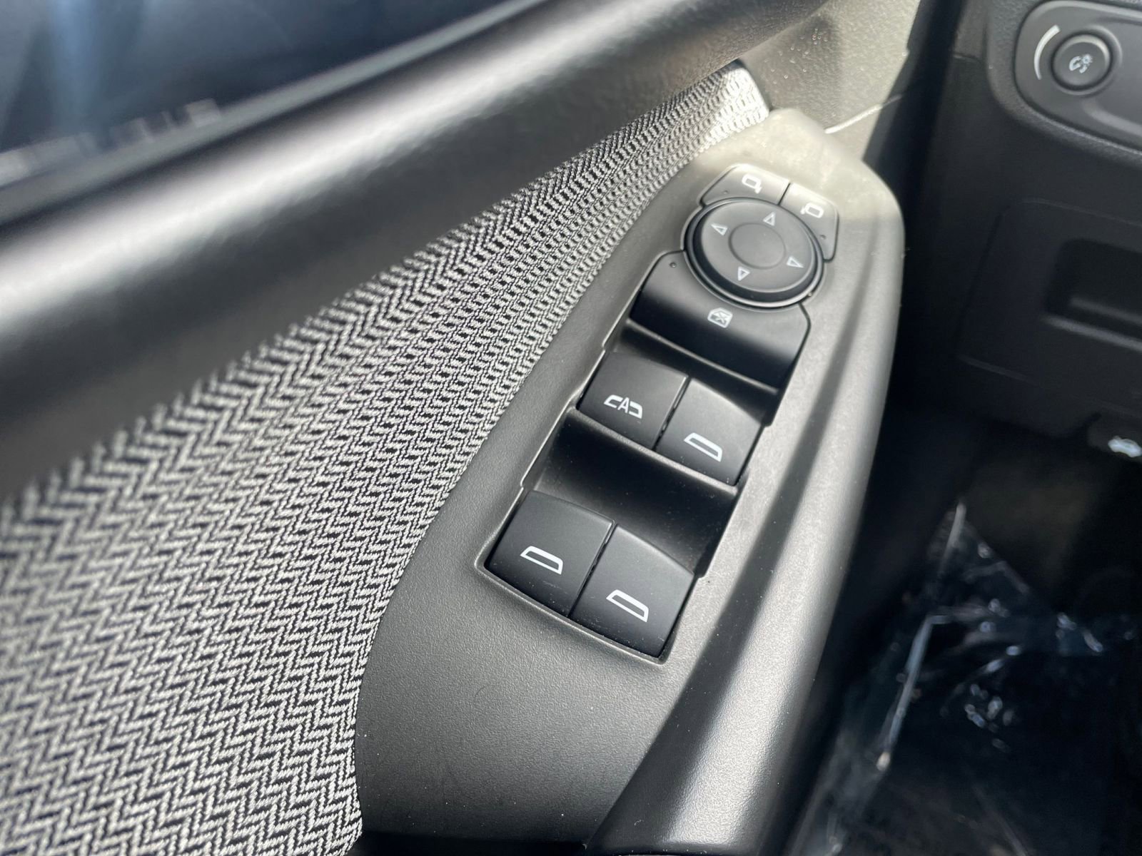 Used 2025 Chevrolet TrailBlazer LT image 18