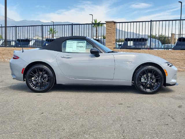 New 2026 MAZDA MX-5 Miata Club w/ Interior Package RWD image 29
