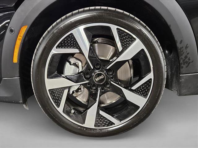 Used 2025 MINI Cooper Convertible image 23