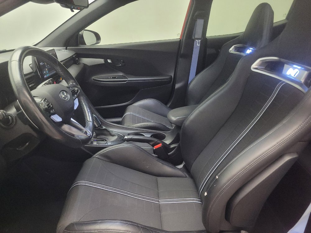 Used 2022 Hyundai Veloster N FWD image 17