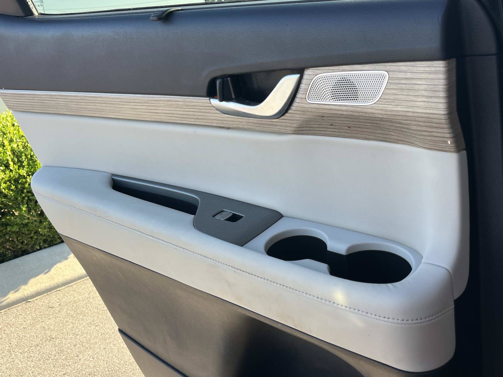 Used 2022 Hyundai Palisade Limited FWD image 21