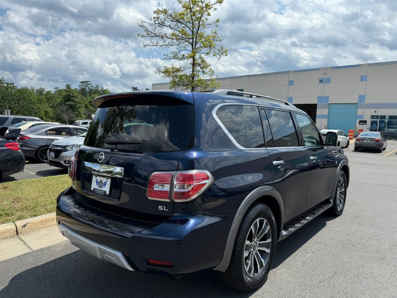 Used 2018 Nissan Armada SL w/ Premium Package image 8