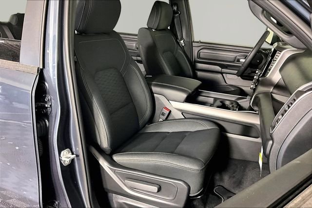 New 2026 RAM 1500 Express AWD/4WD image 12