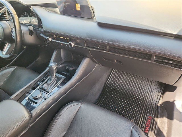 Used 2022 MAZDA MAZDA3 s image 29
