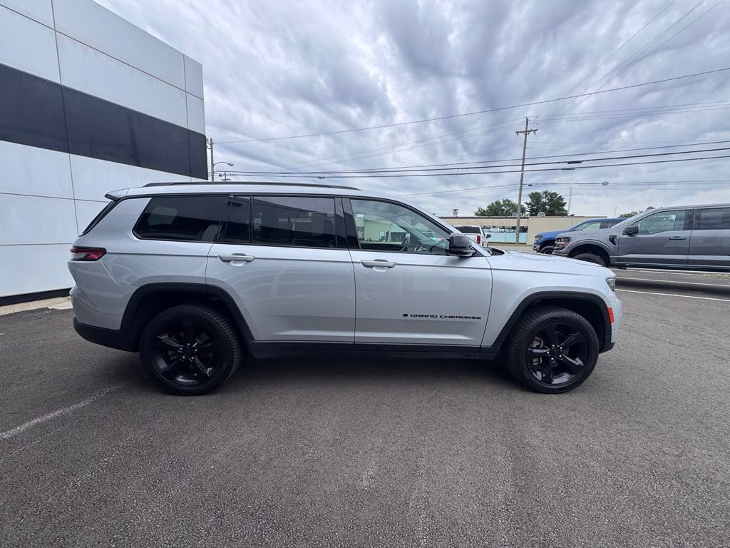 Used 2024 Jeep Grand Cherokee L Limited w/ Luxury Tech Group II AWD/4WD image 6