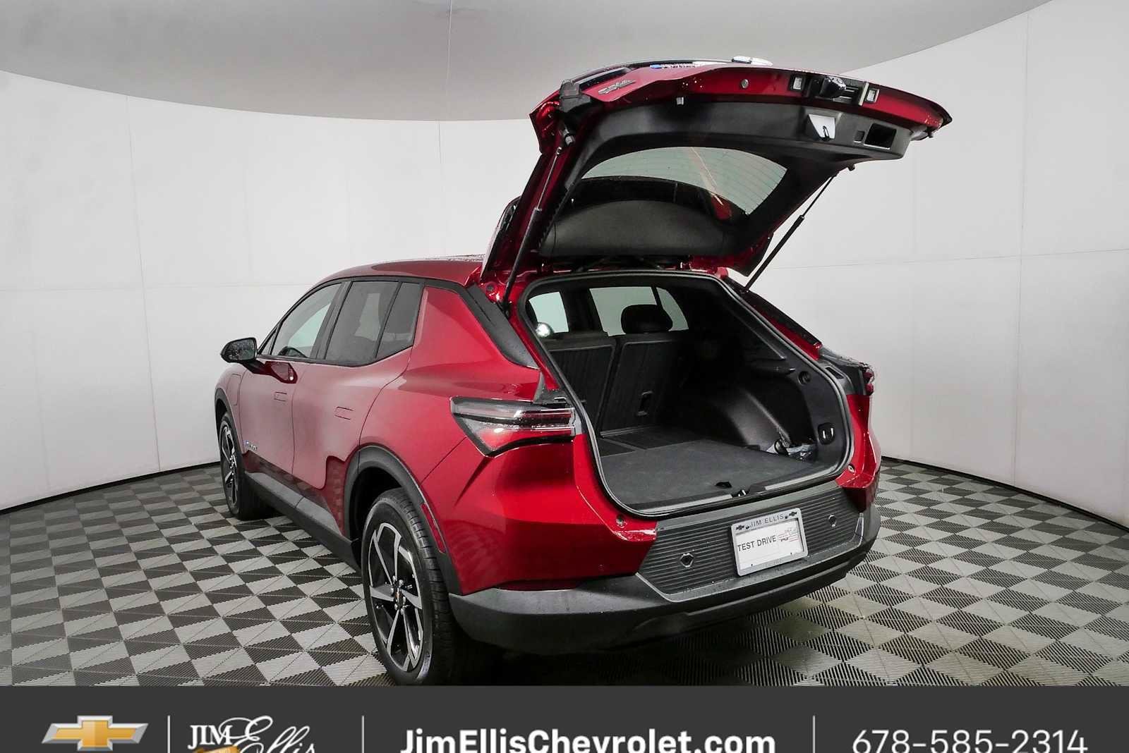 Certified 2026 Chevrolet Equinox EV LT w/ Comfort Package FWD image 30
