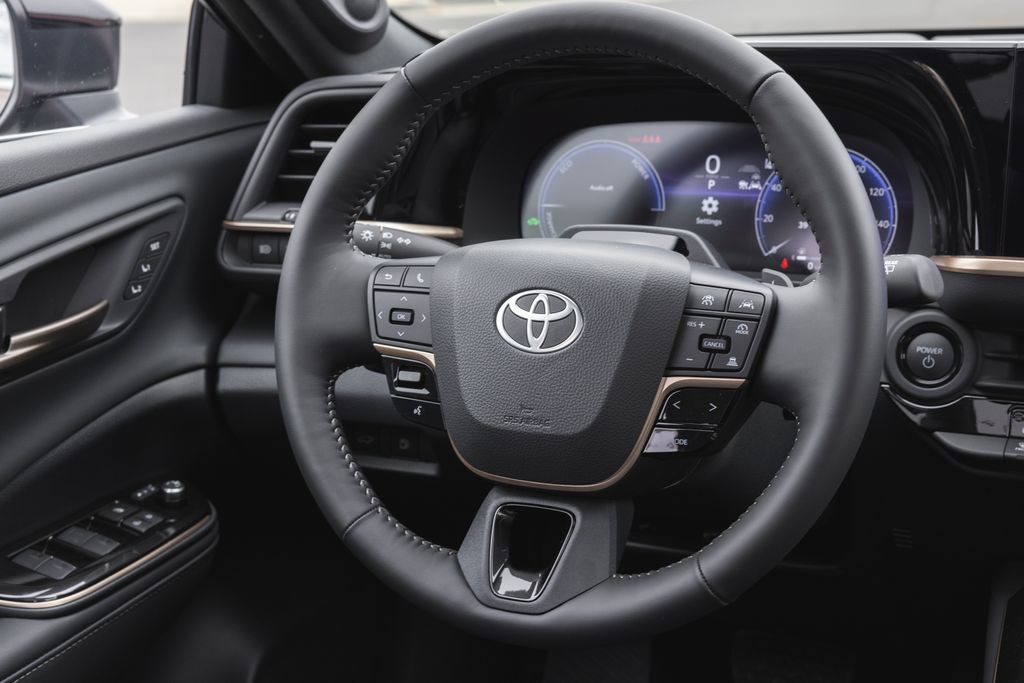 New 2026 Toyota Crown Signia AWD/4WD image 12