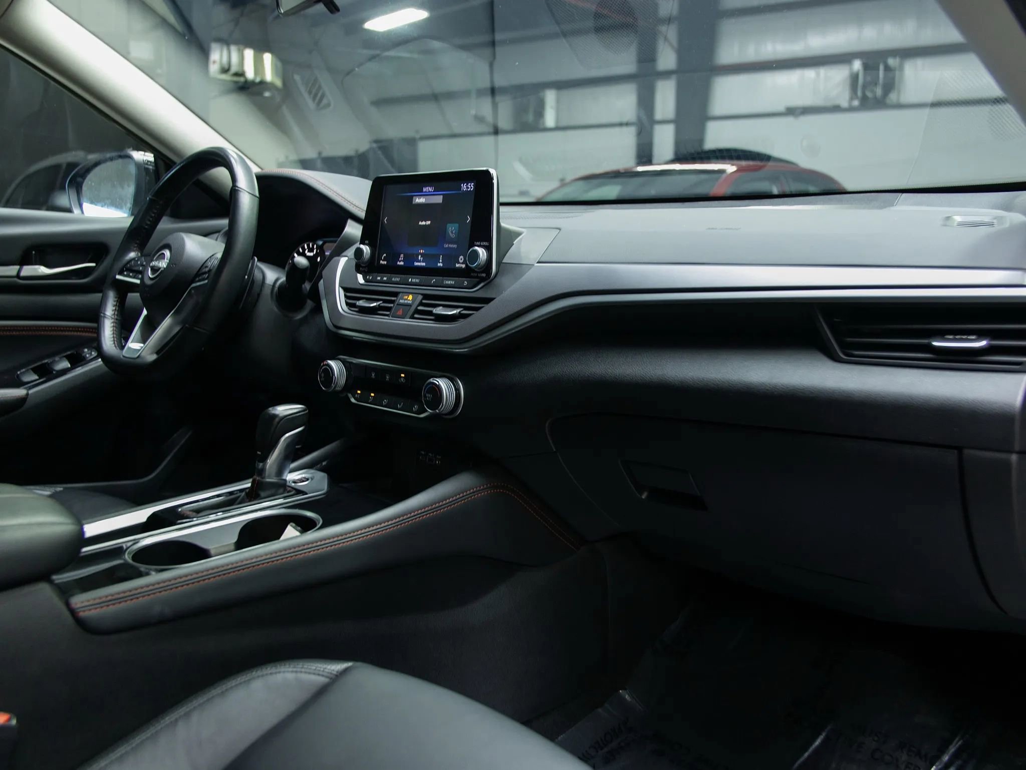 Used 2023 Nissan Altima 2.5 SR image 33