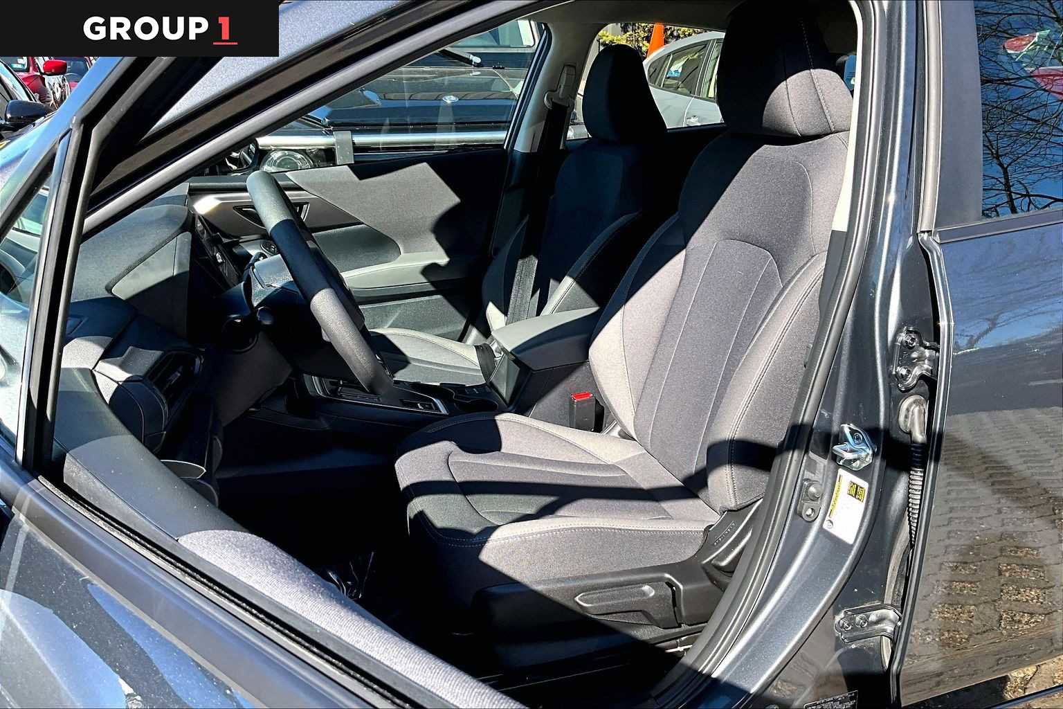 Used 2025 Subaru Impreza 2.0i image 8