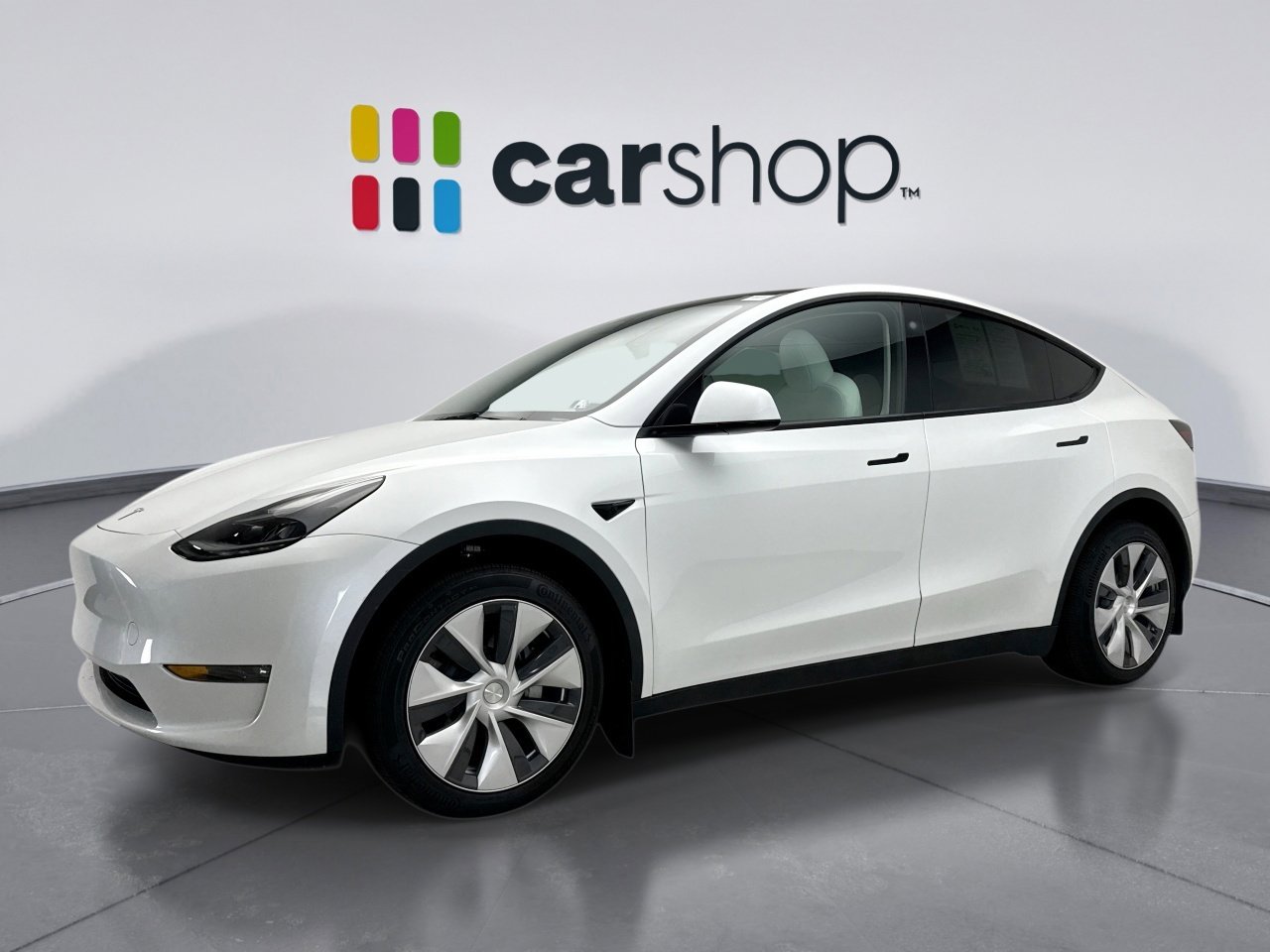 Used 2023 Tesla Model Y Long Range image 1