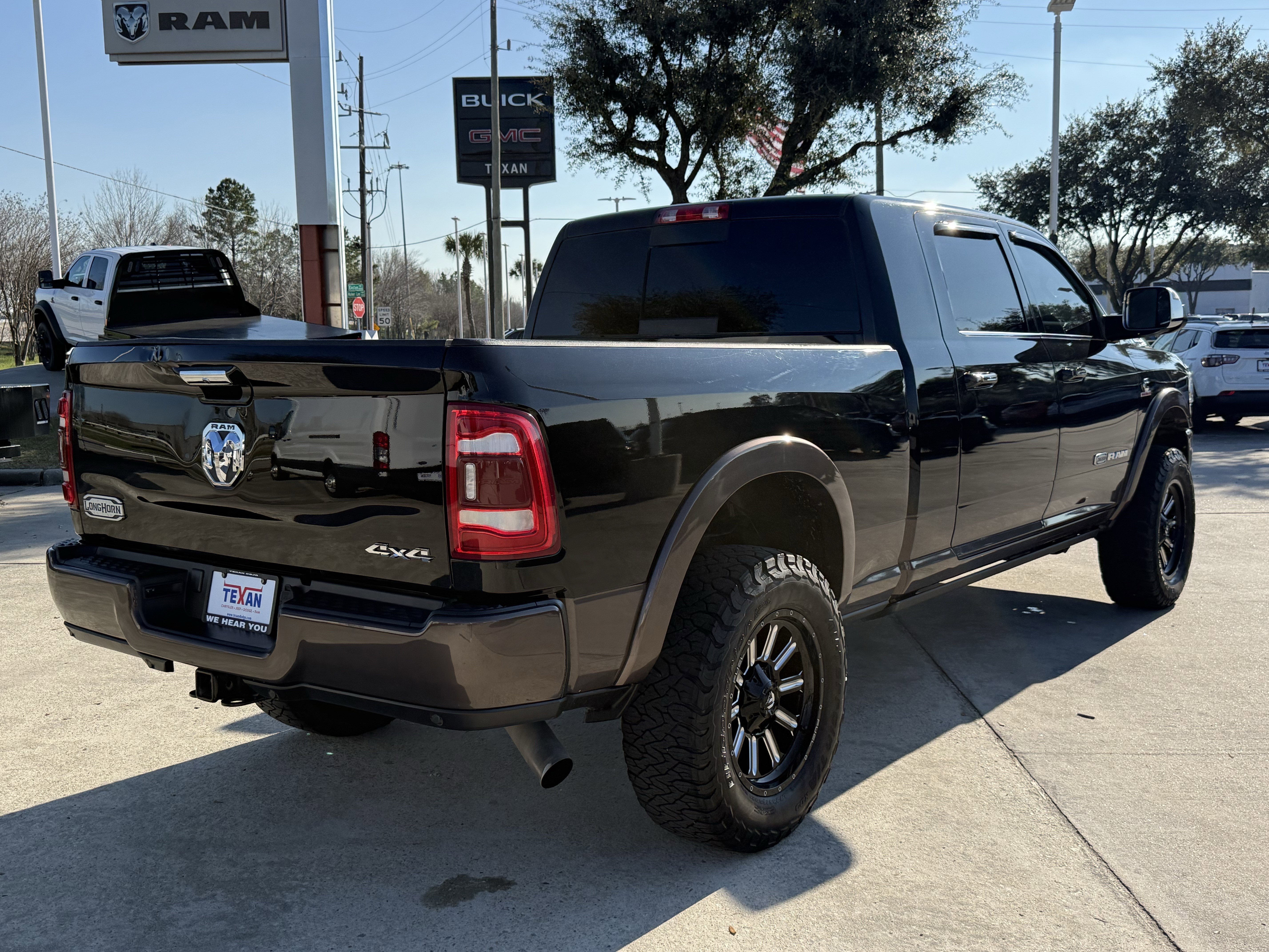 Used 2022 RAM 3500 Limited image 5