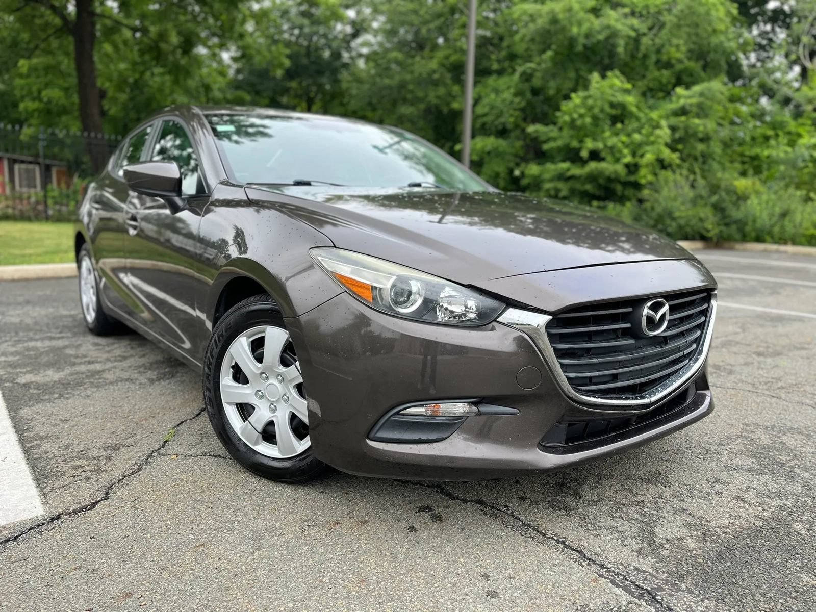 Used 2017 MAZDA MAZDA3 Sport FWD image 1