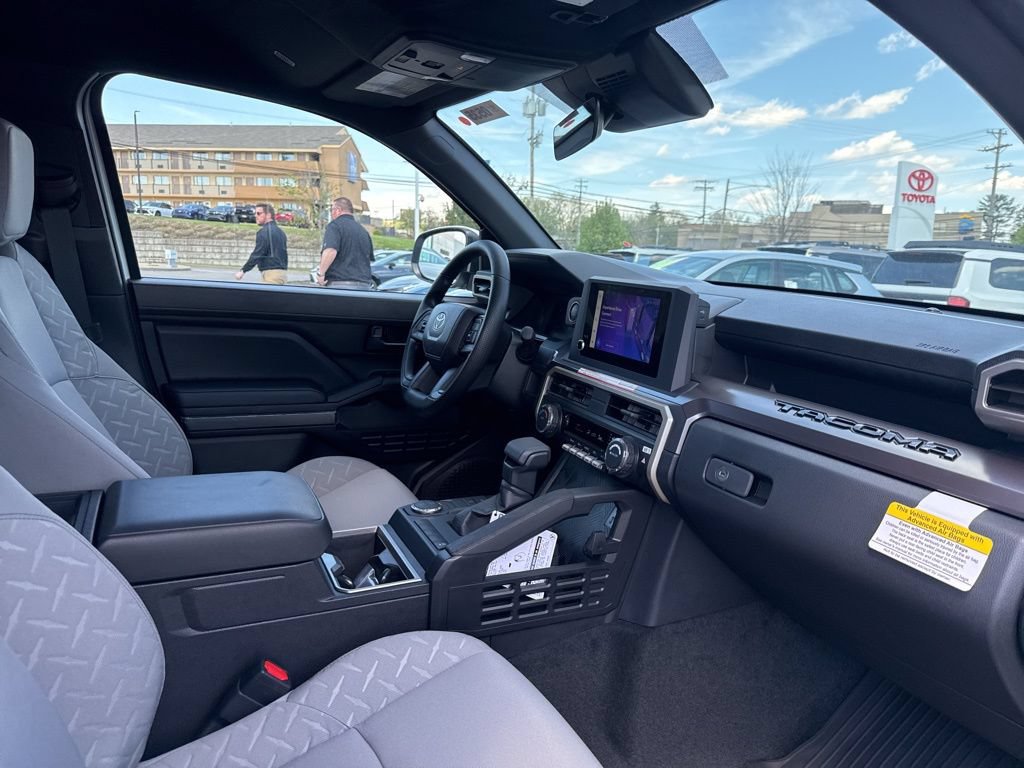 New 2026 Toyota Tacoma SR5 RWD image 4