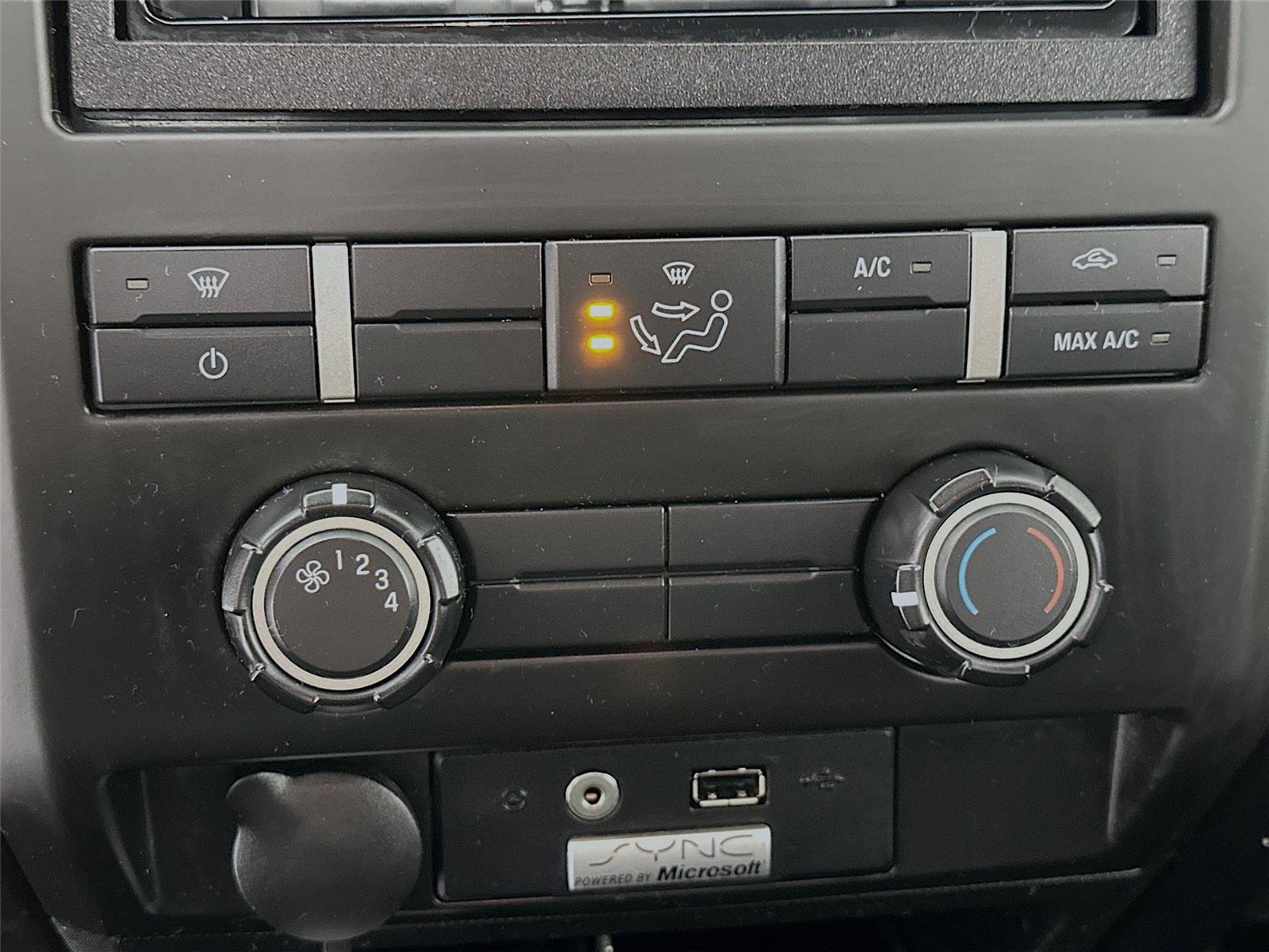 Used 2013 Ford F150 STX w/ Mid Equipment Group AWD/4WD image 8