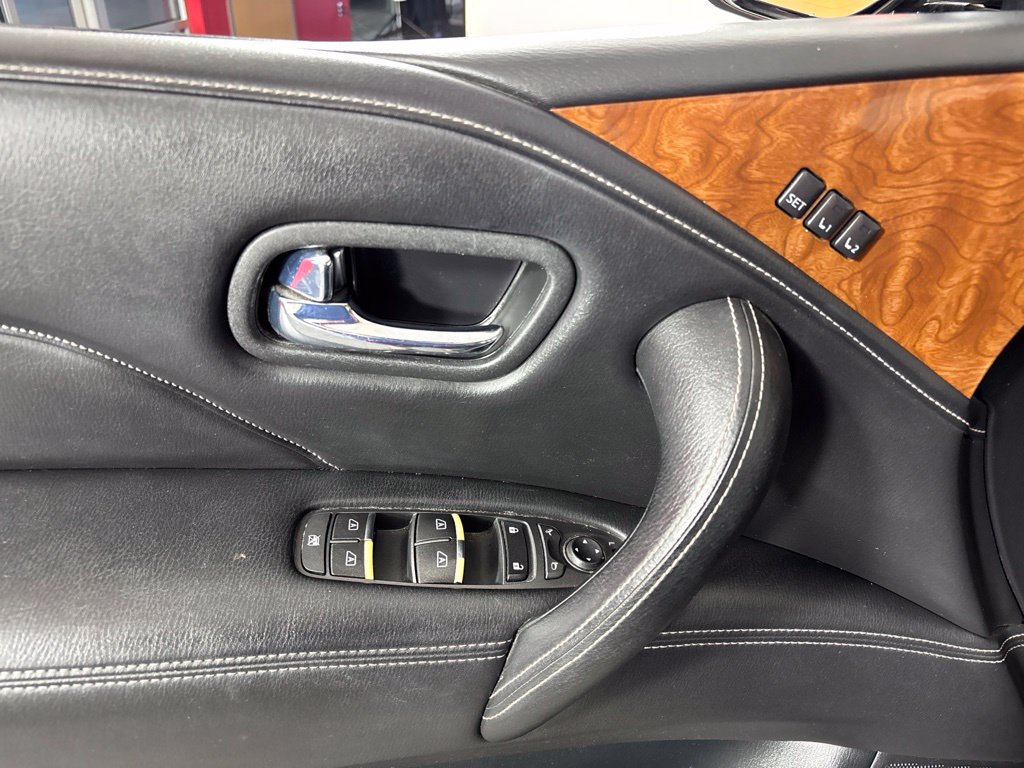Used 2018 INFINITI QX80 2WD w/ Driver Assistance Package image 25