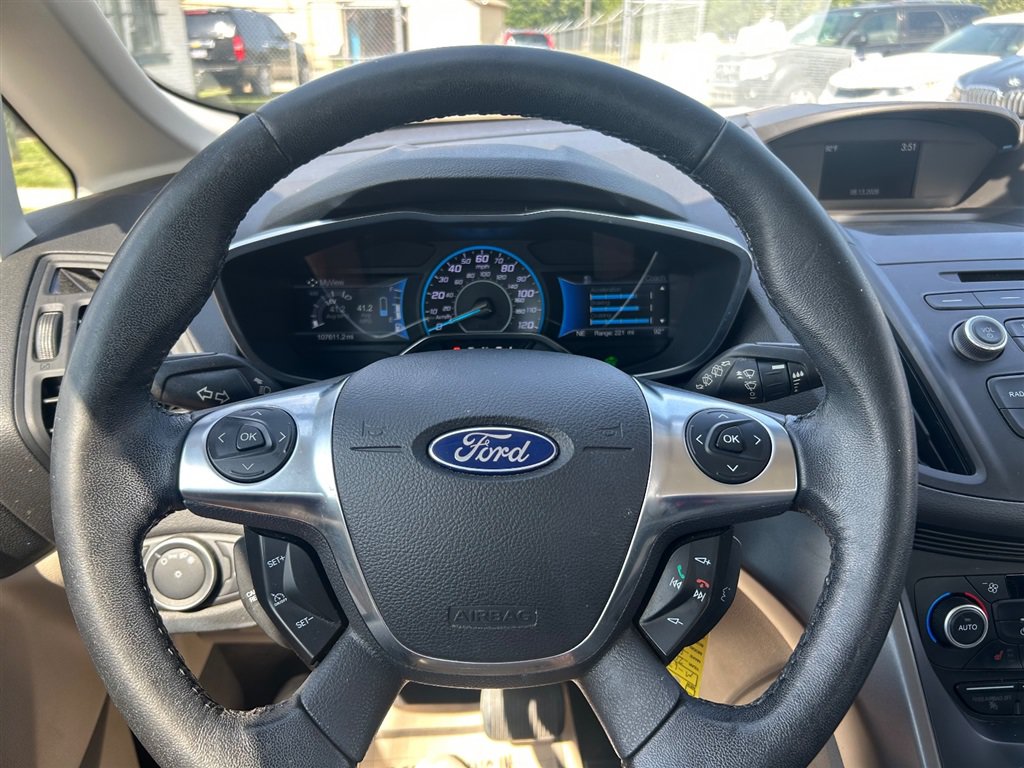 Used 2018 Ford C-MAX SE w/ Equipment Group 202A FWD image 25