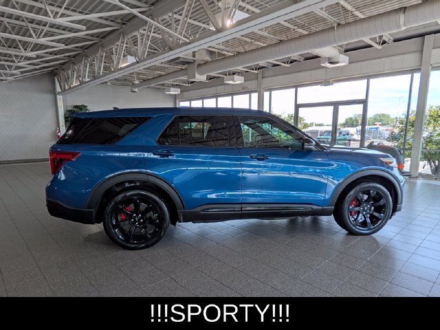 Used 2022 Ford Explorer ST w/ ST Street Pack AWD/4WD image 9