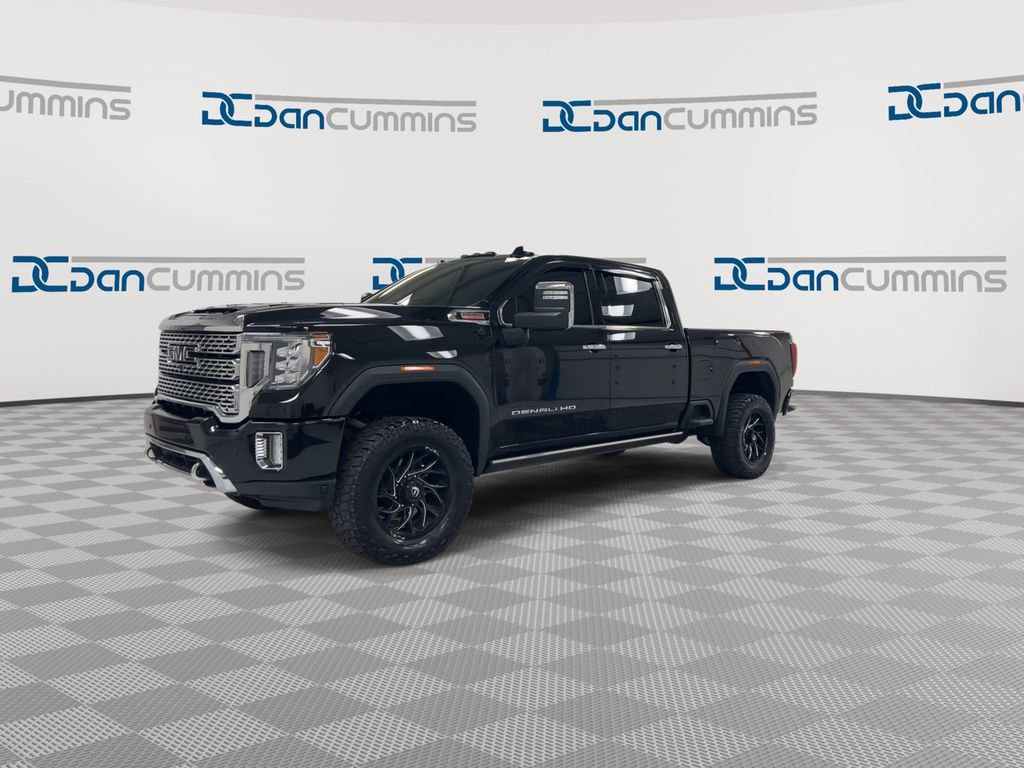 Used 2022 GMC Sierra 2500 Denali w/ Denali Black Diamond Edition image 4