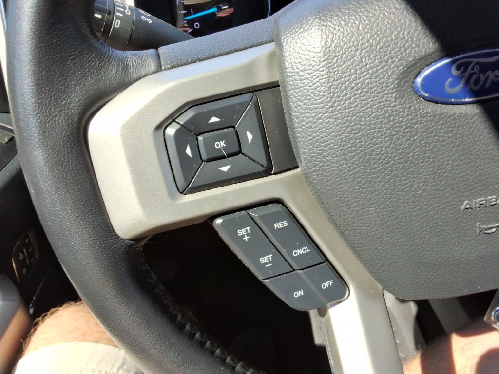 Used 2022 Ford F250 Lariat w/ Chrome Package AWD/4WD image 28