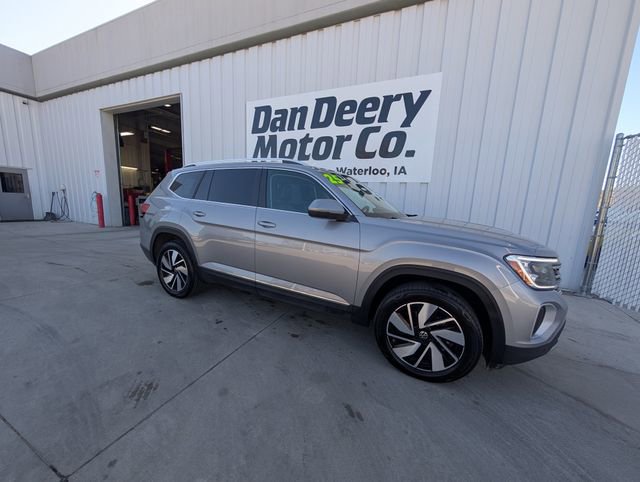 Used 2025 Volkswagen Atlas SEL image 36