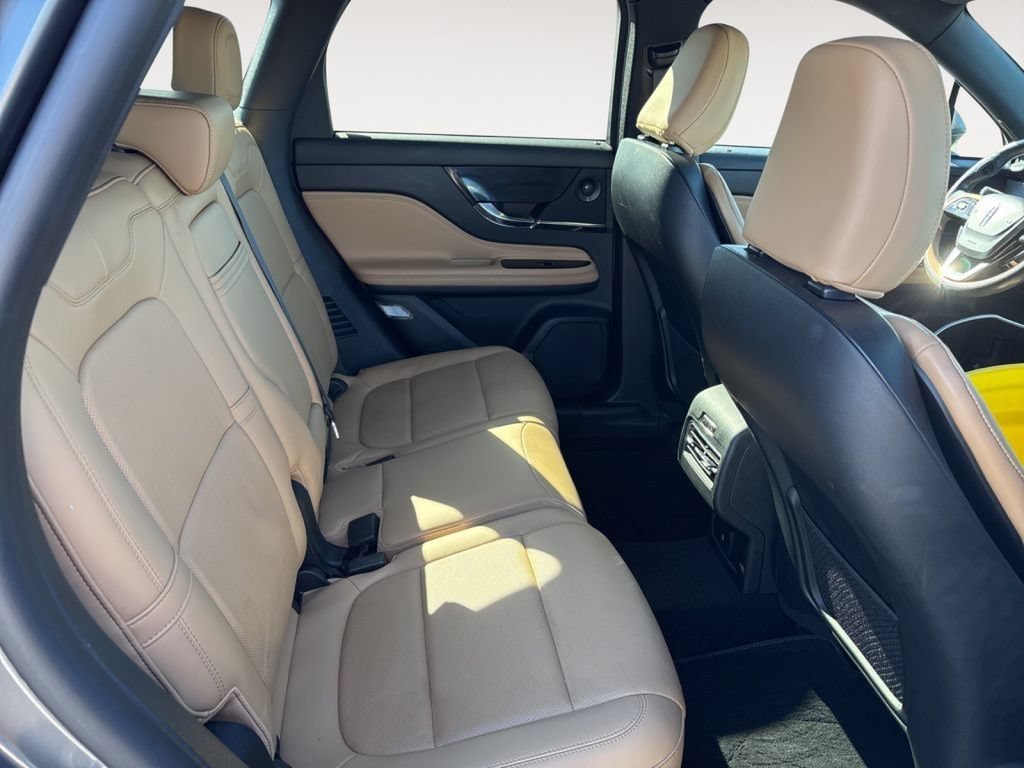 Used 2021 Lincoln Corsair Reserve AWD/4WD image 19