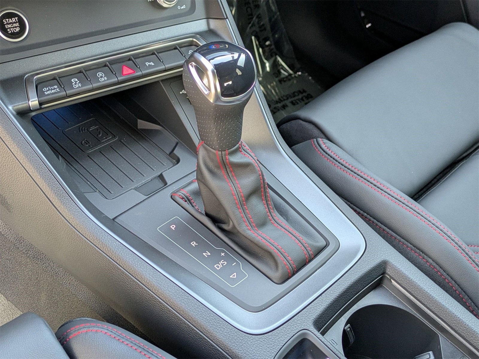 New 2025 Audi Q3 2.0T Premium Plus image 7