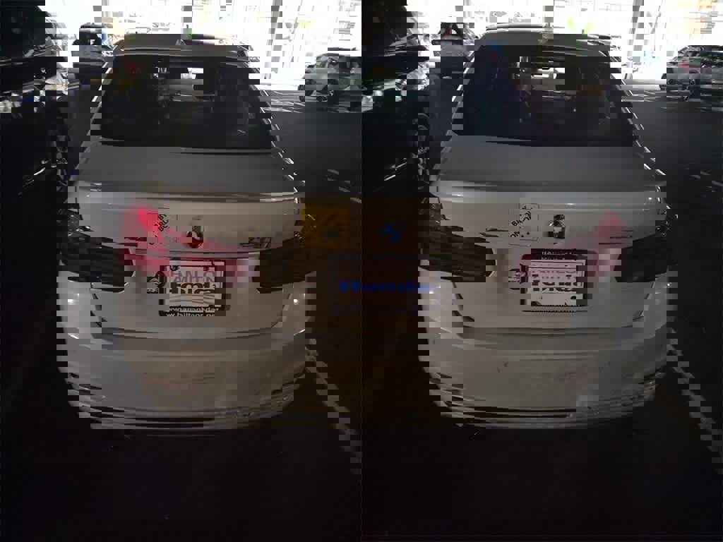 Used 2017 BMW 330i xDrive Sedan image 5