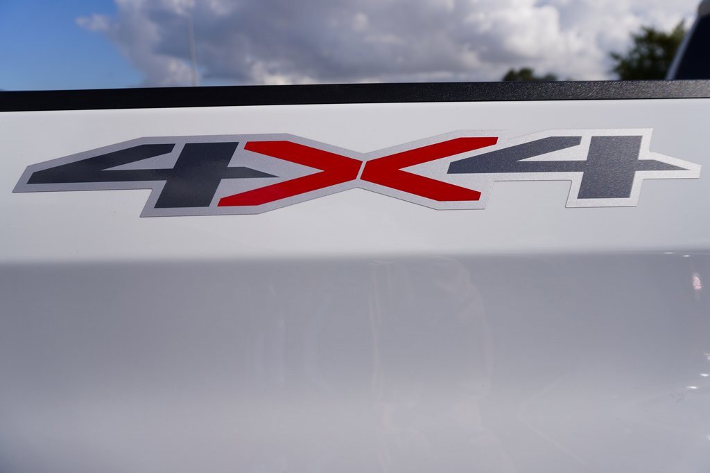 Used 2022 Chevrolet Silverado 1500 LT w/ Convenience Package II image 30