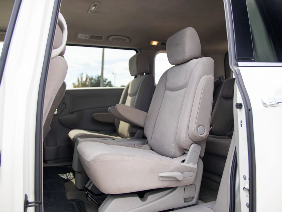 Used 2017 Nissan Quest SV FWD image 23