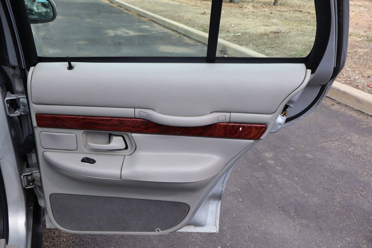 Used 2002 Mercury Grand Marquis LS image 25