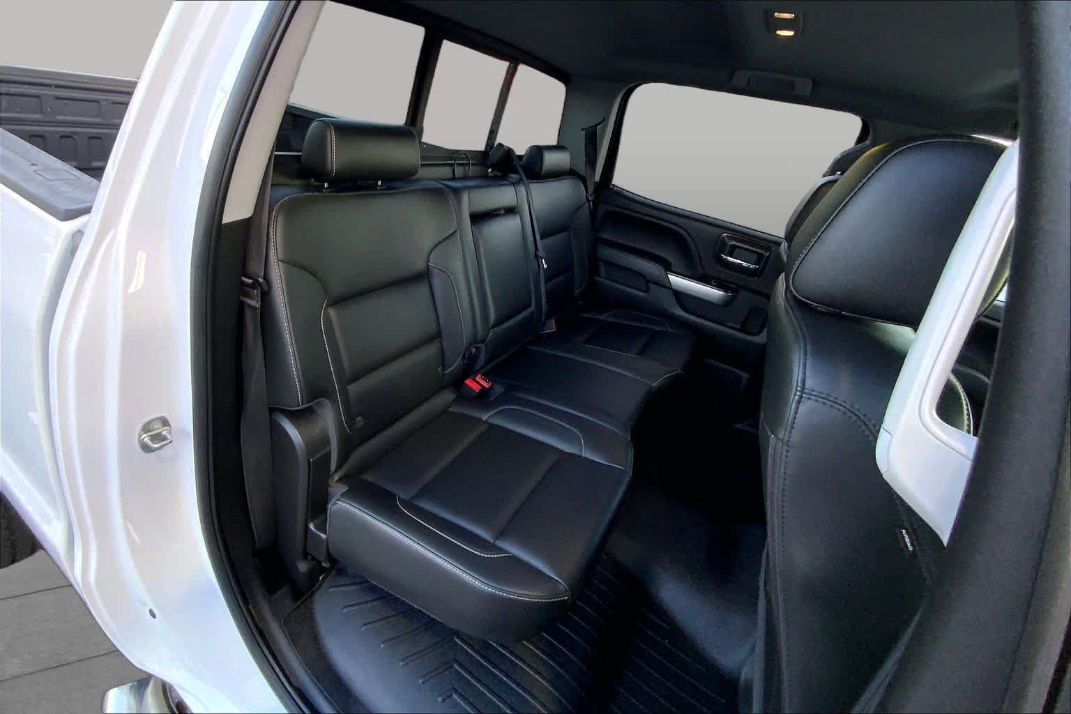 Used 2018 Chevrolet Silverado 2500 LTZ w/ Duramax Plus Package AWD/4WD image 17