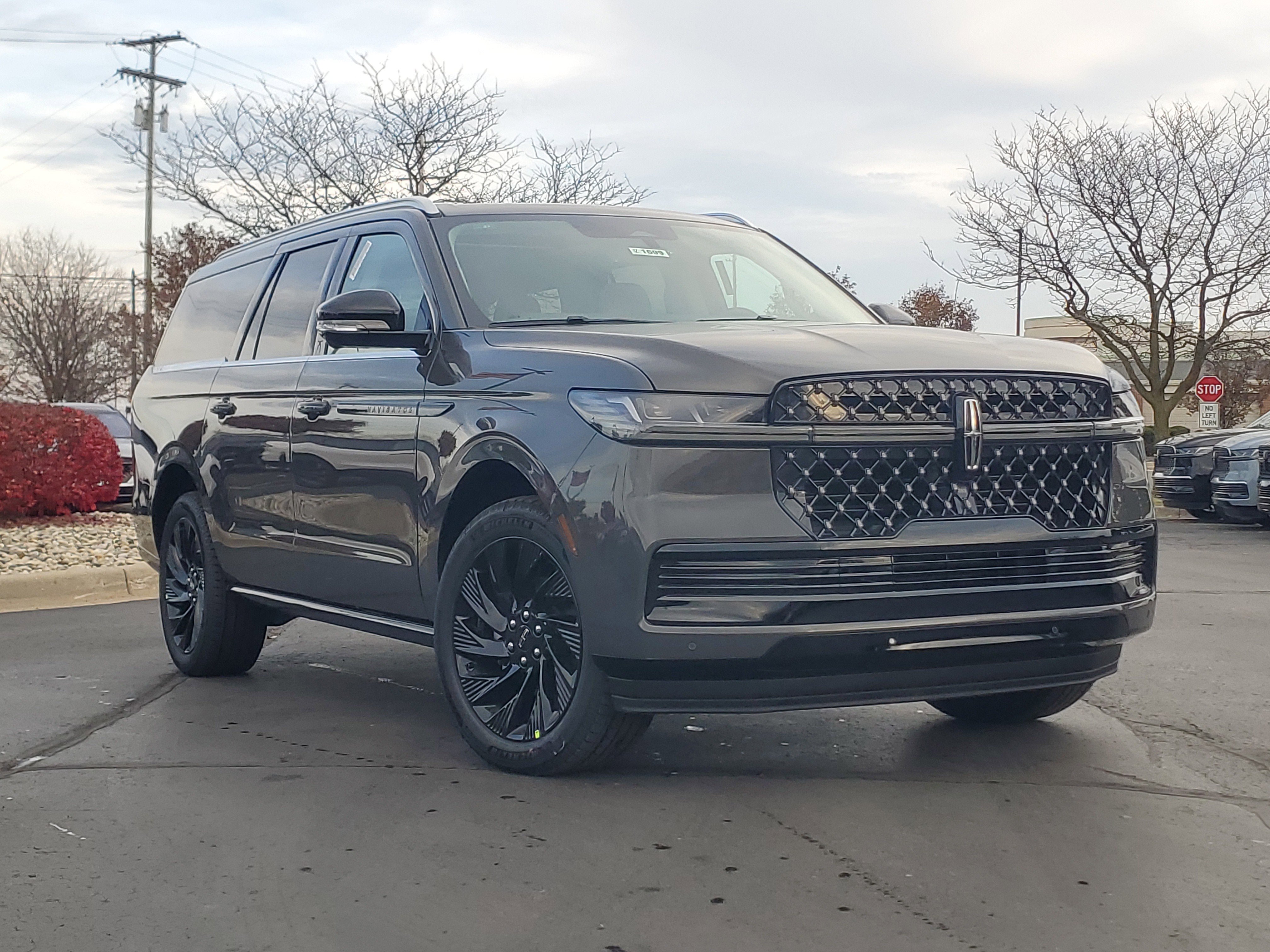 New 2025 Lincoln Navigator L Black Label
