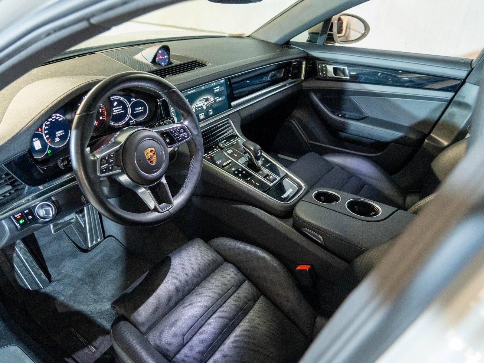 Certified 2018 Porsche Panamera 4S AWD/4WD image 4
