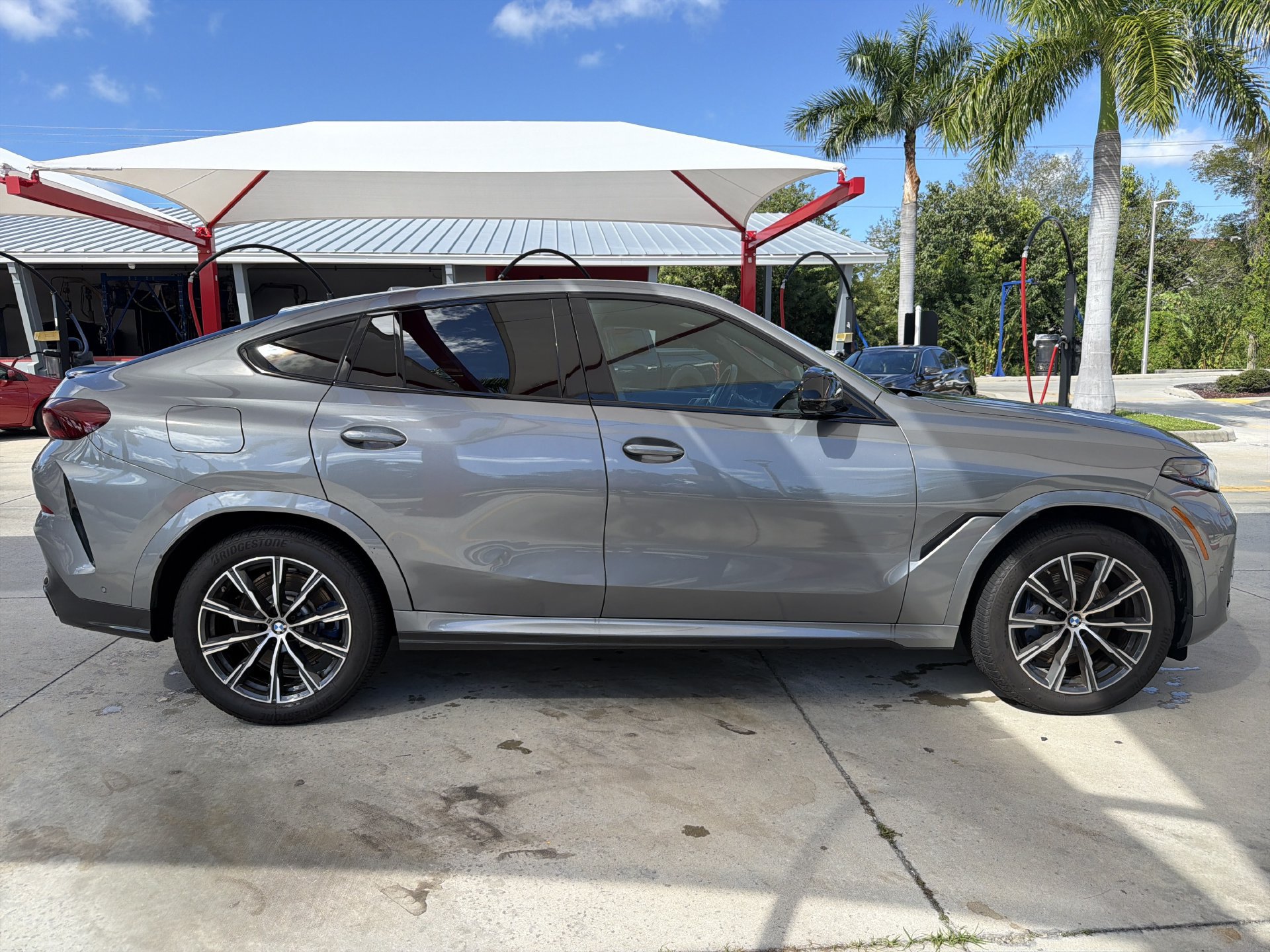 Certified 2026 BMW X6 M60i AWD/4WD image 3
